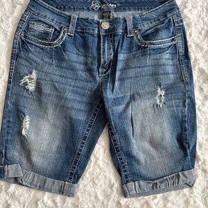 Ariya jeans, shorts